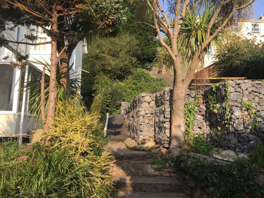 Holiday home Strawberry Fields - *